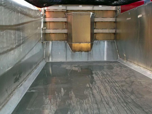 Trunnion